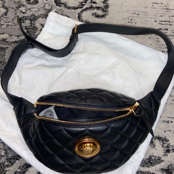 Versace Quilted Black leather Fanny pack - Picture 4 of 5